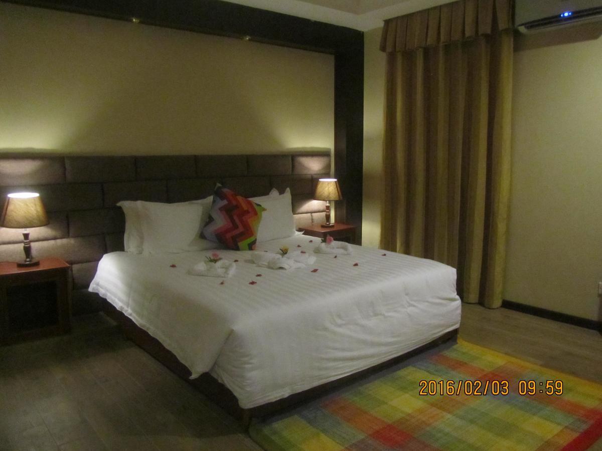 Great Wall Hotel دار السلام الغرفة الصورة